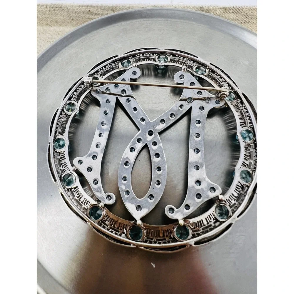 Art Deco 14k White Gold Frame Blue Stone Filigree Design Monogram "M" Brooch - Picture 7 of 13